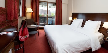 room-image