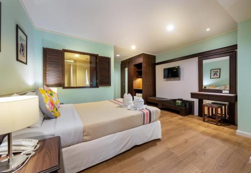 room-image