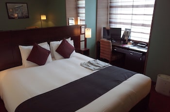 room-image