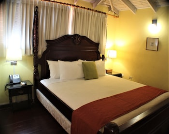 room-image