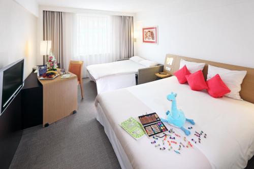 room-image