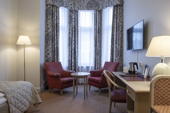 room-image