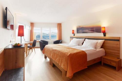 room-image