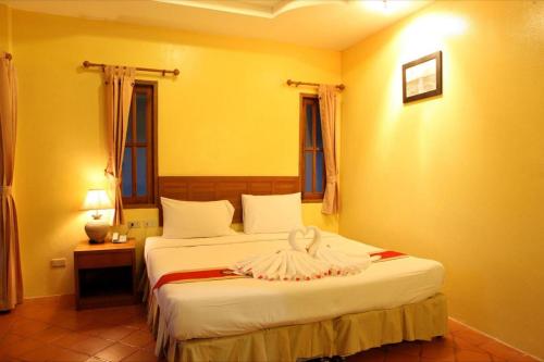 room-image