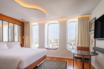 room-image