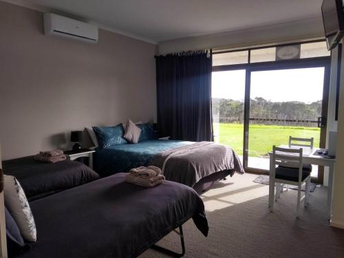 room-image