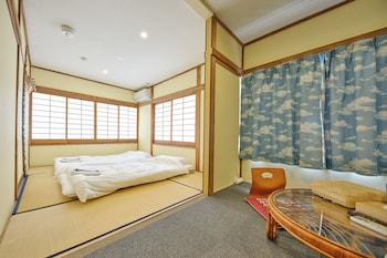 room-image