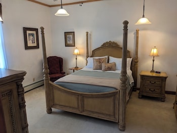 room-image