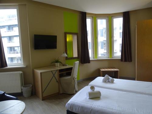 room-image