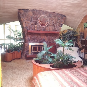room-image