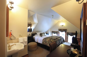 room-image