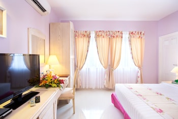 room-image