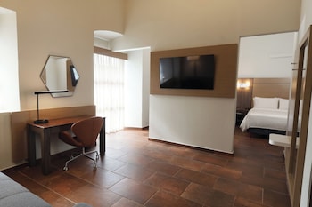 room-image