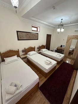 room-image