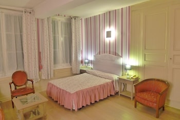 room-image