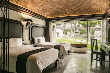 room-image