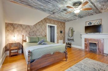 room-image