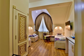 room-image