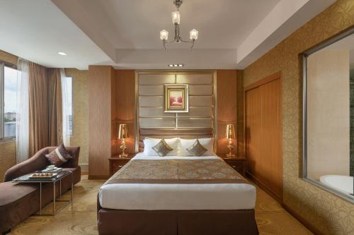 room-image