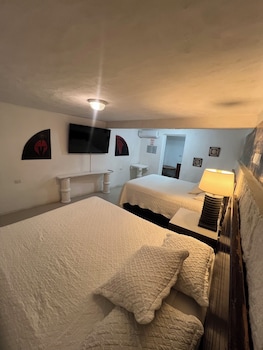 room-image