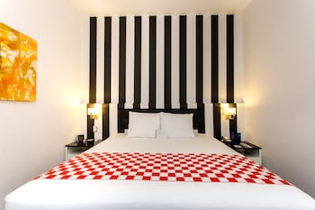room-image