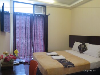 room-image