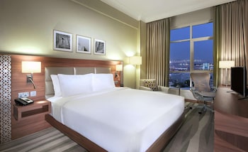 room-image