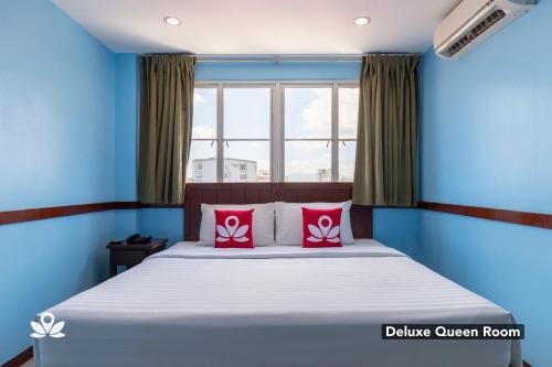 room-image