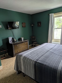 room-image