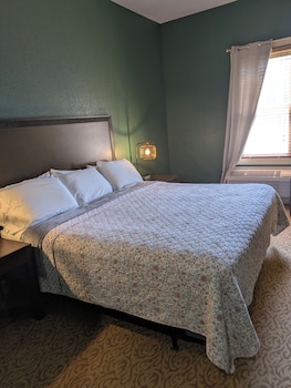 room-image
