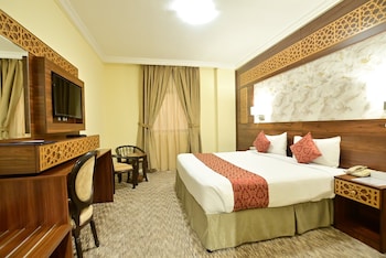 room-image