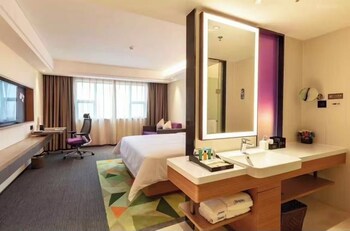 room-image