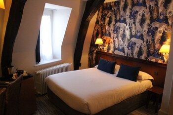 room-image