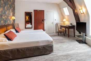 room-image