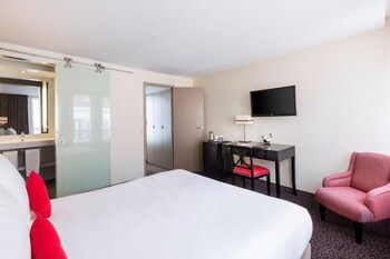 room-image