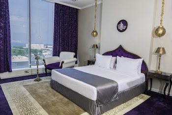 room-image