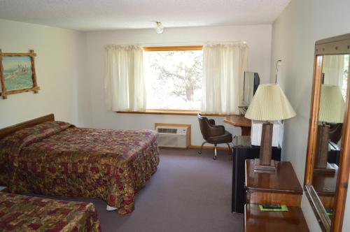 room-image
