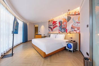 room-image
