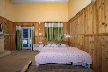 room-image