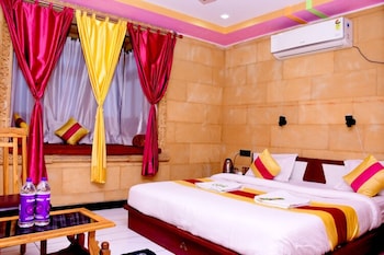 room-image