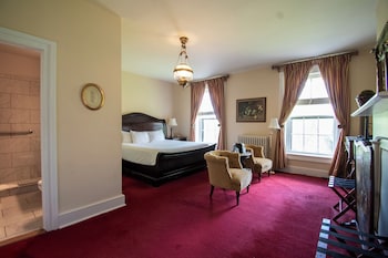room-image