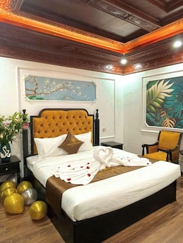 room-image