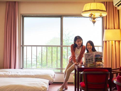 room-image