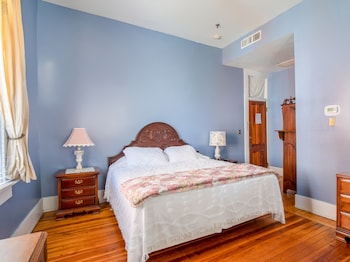 room-image