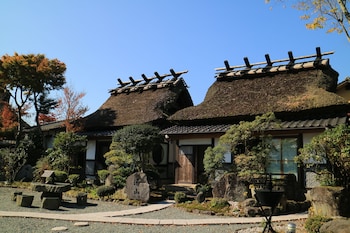 room-image