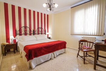 room-image