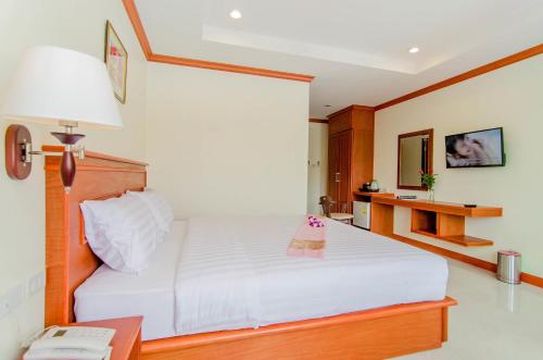 room-image