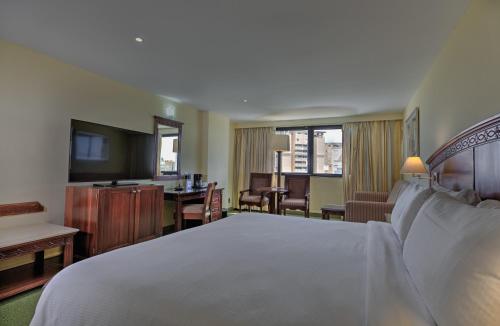 room-image