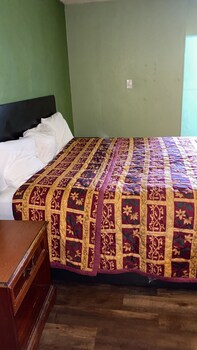 room-image