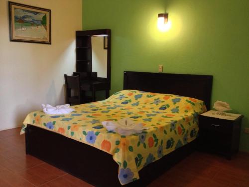 room-image